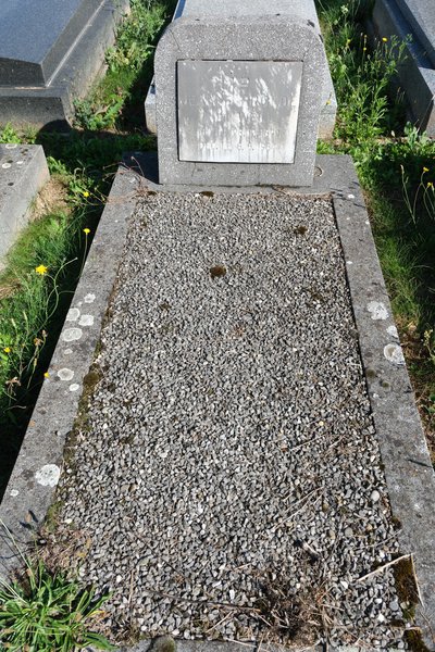 Lápide de Froede Jeanne