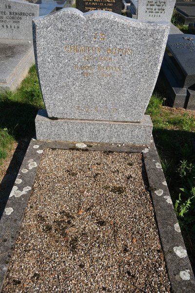 Tombstone of Boton Chemtof