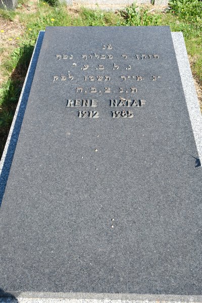 Stèle de Nataf René