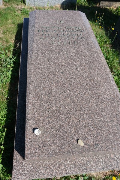 Grabstein von Guistini Perla