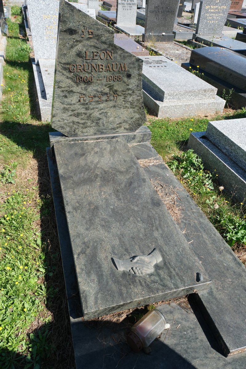 شاهدة قبر Grunbaum Léon