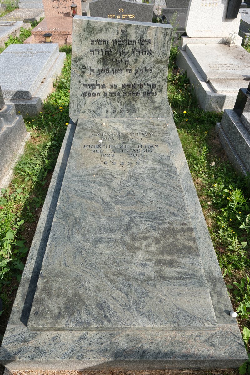 Himy Aaron fejfája