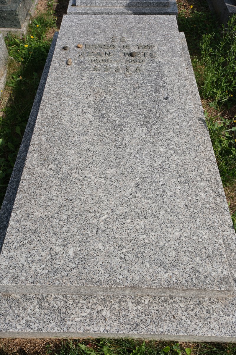 Stèle de Weil Jean