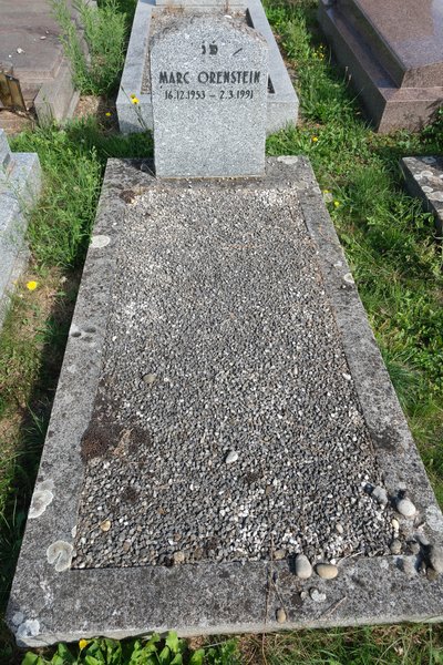 מַצֵּבה פון Orenstein Marc