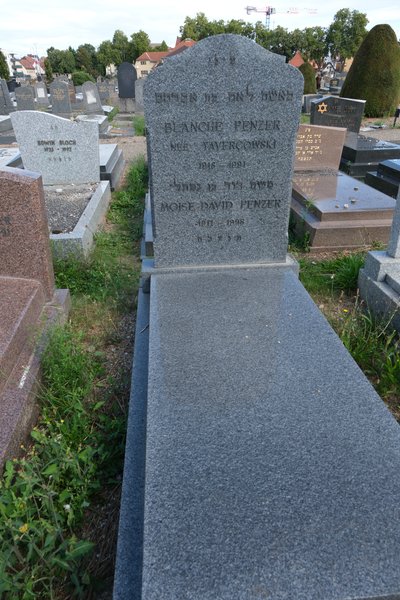 Tombstone of Penzer Blanche