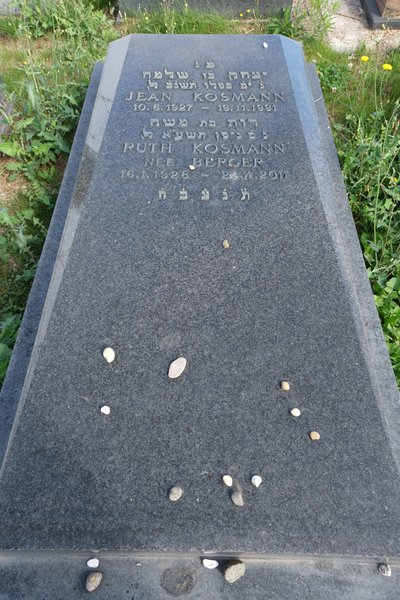 מצבת Kosmann Jean