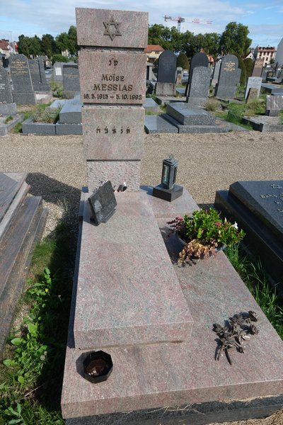 Messias Moise का स्मारक