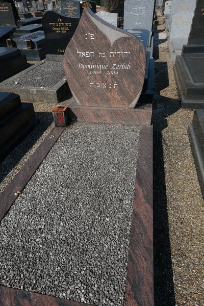 Zerbib Dominique fejfája