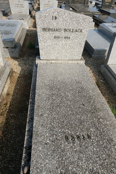 מצבת Bollack Bernard