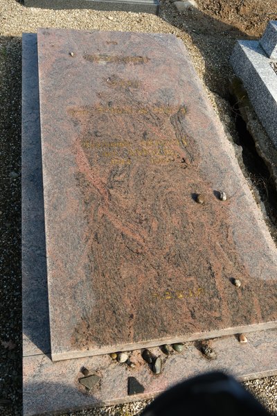 Grafsteen van Serfaty Raymonde