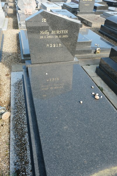 Grabstein von Burstin Nelly