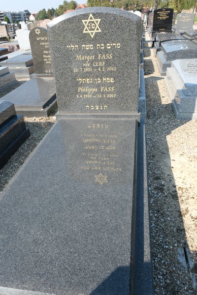 מצבת Fass Margot