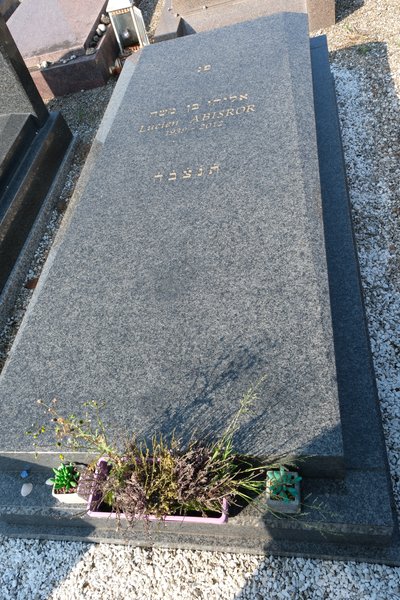 Stèle de Abisror Lucien