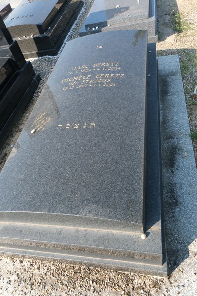 Beretz Marc का स्मारक