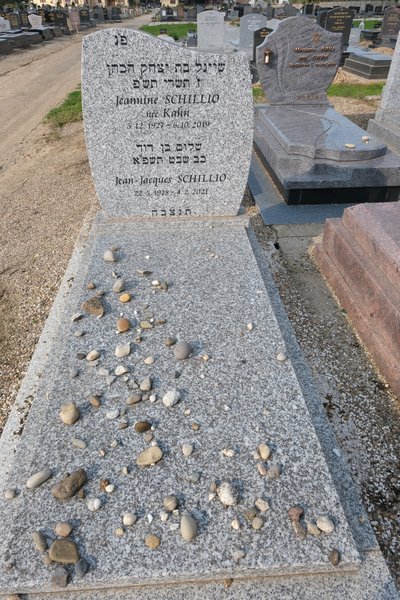 Schillio Jean-Jacques fejfája
