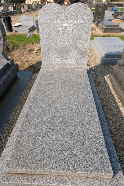 Stèle de Smadja Mona Nadia