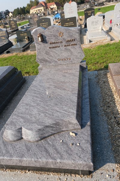 Estela de Arki Paulette