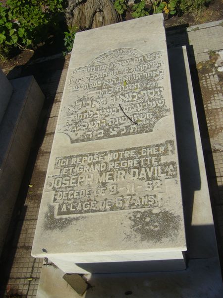 Grafsteen van DAVILA Joseph Meier