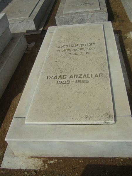 Tombstone of AMZALLAG Isaac