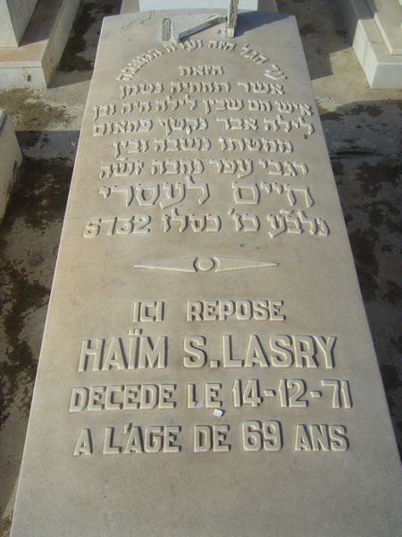 LASRY Haim S. fejfája