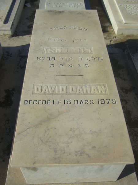Grafsteen van DAHAN David