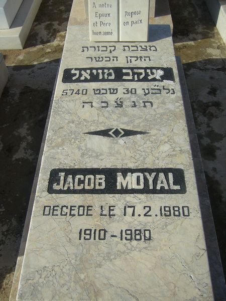 Lápide de MOYAL Jacob