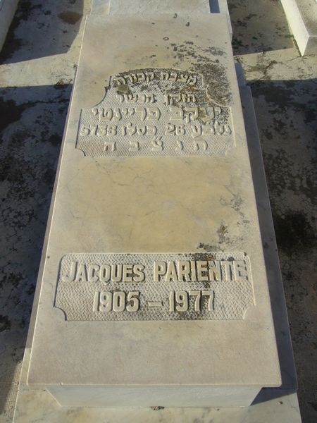 מַצֵּבה פון PARIENTE Jacques