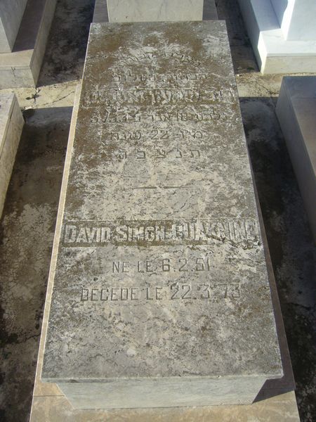 Tombstone of OUAKNINE David Simon