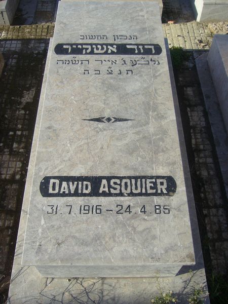 Estela de ASQUIER David