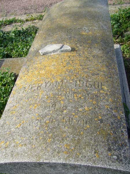 Stèle de IBGUI Meryam