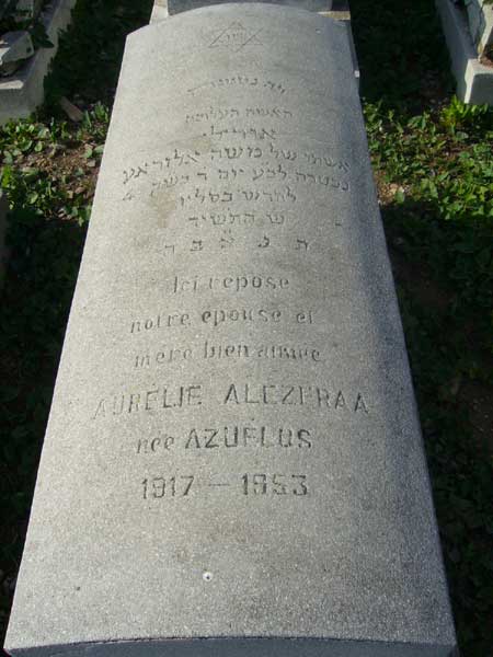 Tombstone of ALEZERAA Aurélie