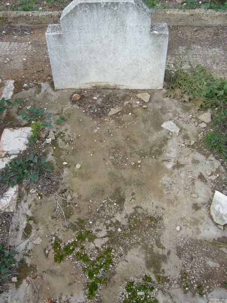מצבת AZOULAY Mosche
