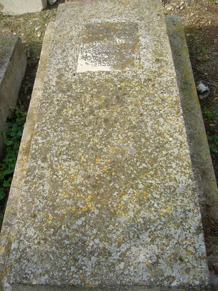 Grabstein von DERHY