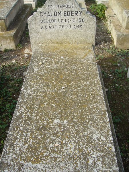 Estela de EDERY Chalom