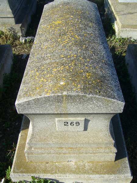 Grafsteen van COHEN