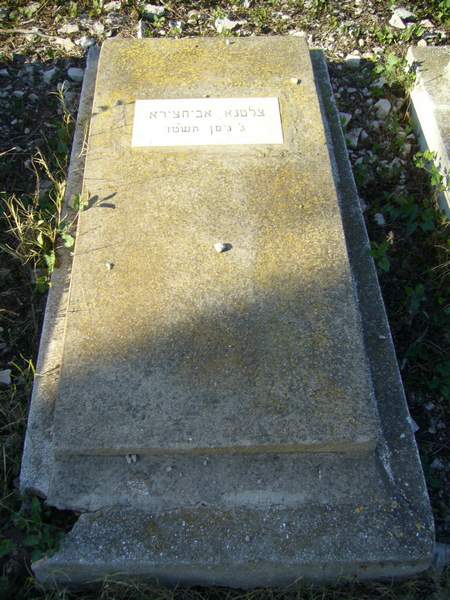 Tombstone of ABIHSSIRA Sultanna