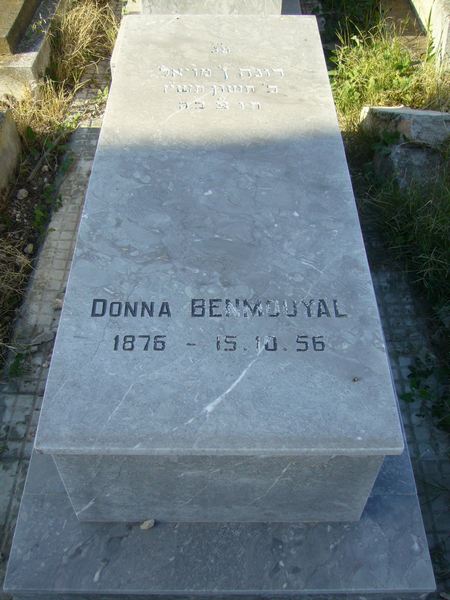 BENMOUYAL Donna 的墓碑