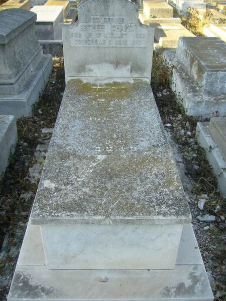 Tombstone of OHAYON Esther