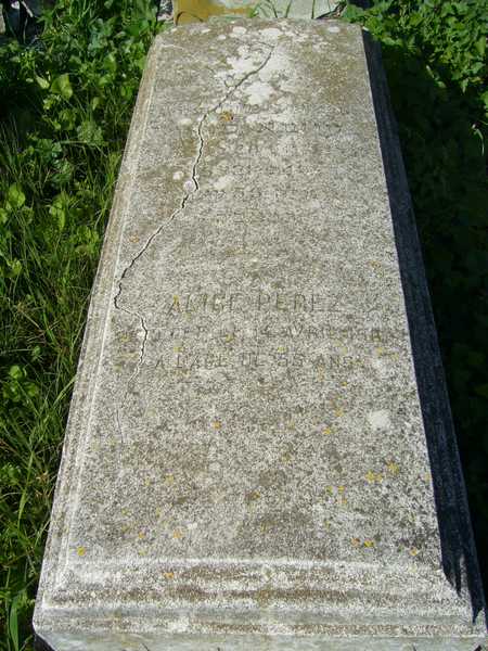 Stèle de PEREZ Alice
