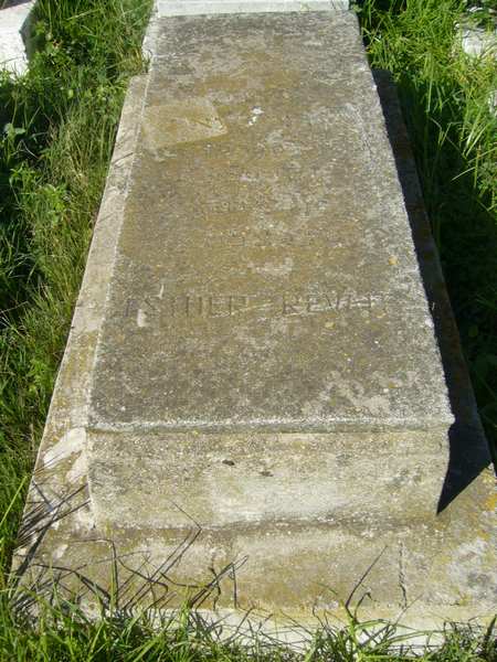 Tombstone of REVAH Esther