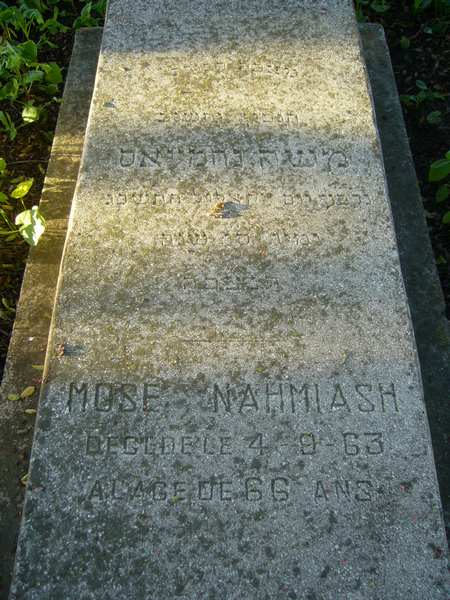 Tombstone of NAHMIASH Mose
