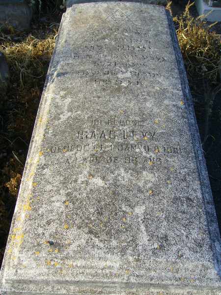Tombstone of LEVY Isaac