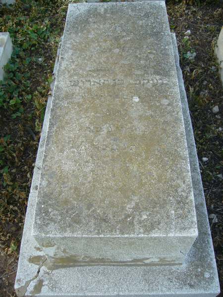 Lápide de BENAROSH Jacob