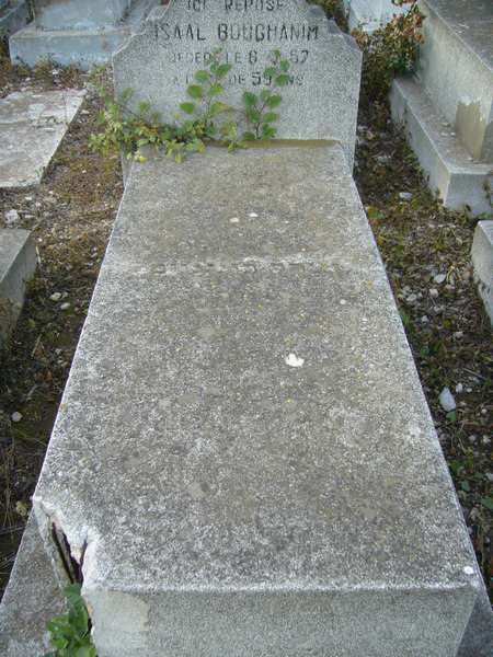 Lápide de BOUGHANIM Isac