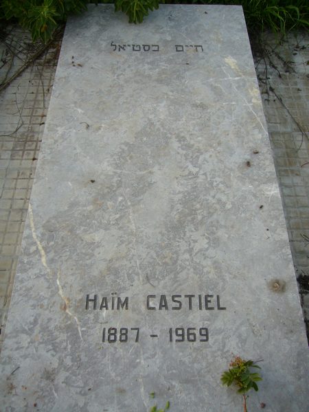 Estela de CASTIEL Haim