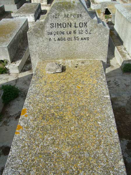 Tombstone of LOK Simon