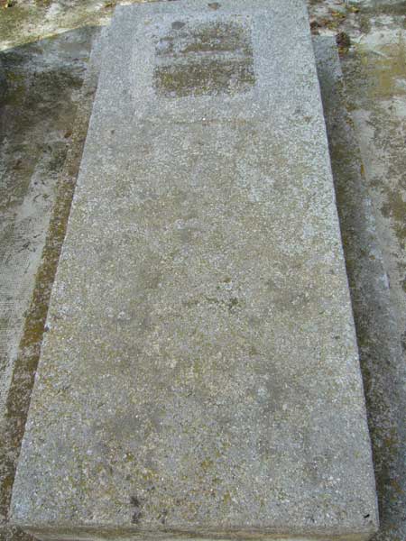 شاهدة قبر DANINO Isaac