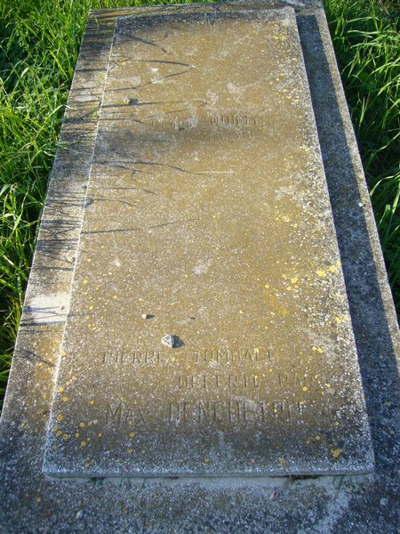 Tombstone of RUIMY Clara