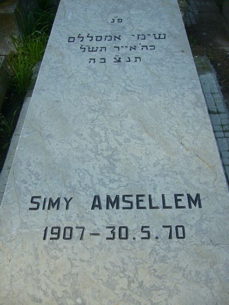 Estela de AMSELLEM Simy