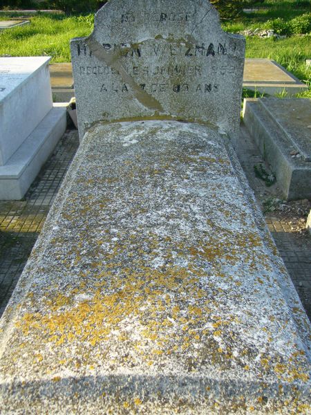 Tombstone of WEIZMAN Habiba